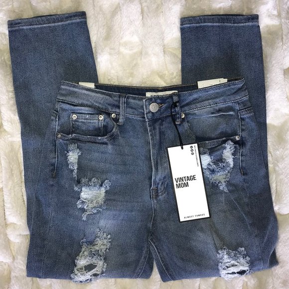Almost Famous Jeans, Vintage Mom, Sz 7, Distressed - Picture 14 of 16